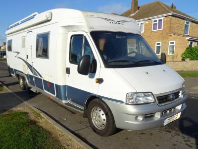 Hobby 700 Left Hand Drive 2007 4 Berth Rear Fixed Bed Motorhome For Sale
