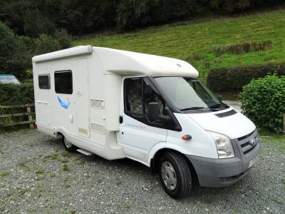 CI Carioca 592 3 Berth 4 Travel Seats Rear Fixed Bed Motorhome Camper Van For Sale