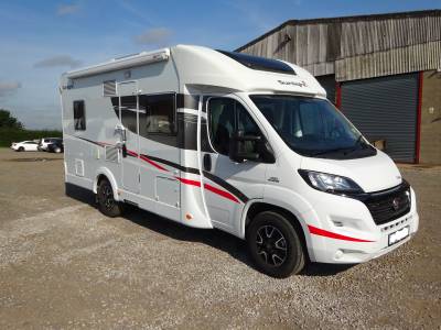 Sunlight T64 2016 4 Berth 4 Belts Fixed Bed Motorhome for Sale
