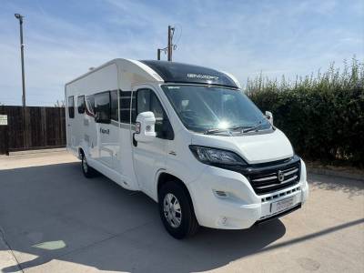 Swift Esprit 442 2 Berth 2 Belts