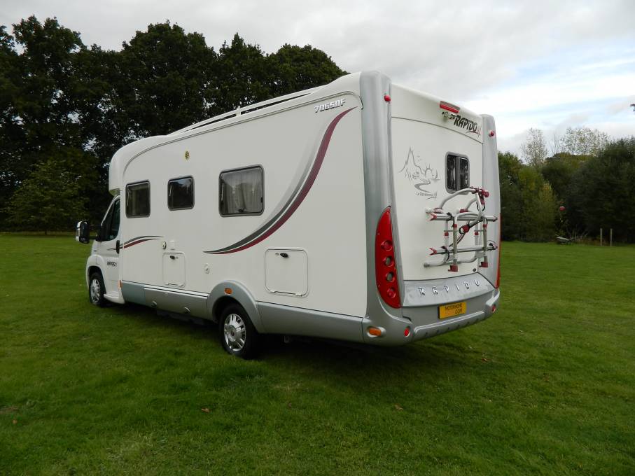 Rapido 7065 DF Coachbuilt Motorhome 4 Berth 4 Seatbelt 2 Fixed