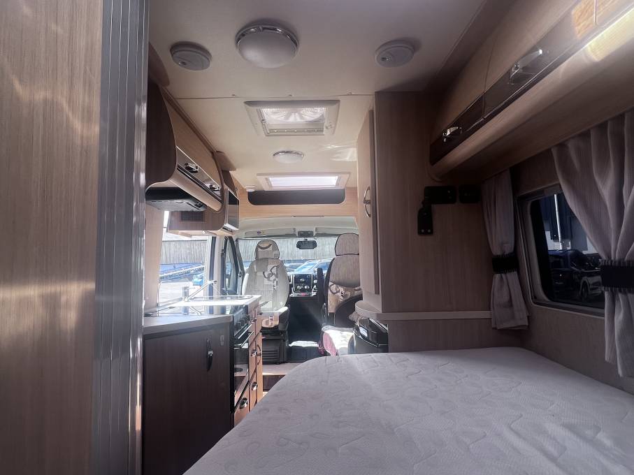 Autosleeper Kingham 2 Berth Rear Fixed Bed Campervan For Sale