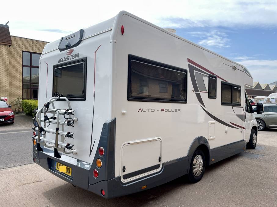 Roller Team Auto Roller 747 6 Berth Rear Lounge Motorhome For Sale