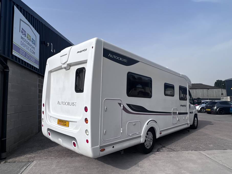 2010 AUTOCRUISE AUGUSTA MOTORHOME FOR SALE