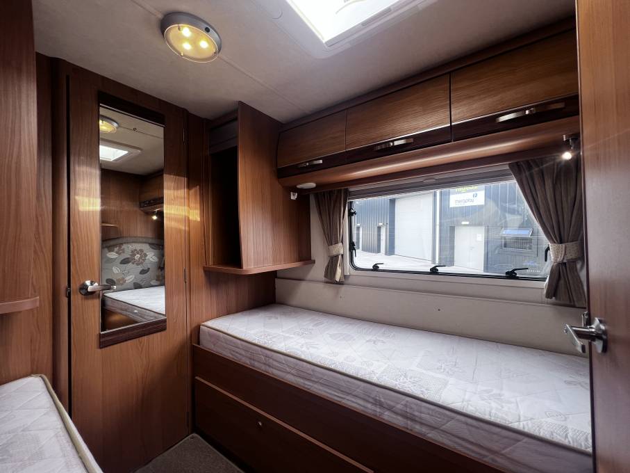 2010 AUTOCRUISE AUGUSTA MOTORHOME FOR SALE