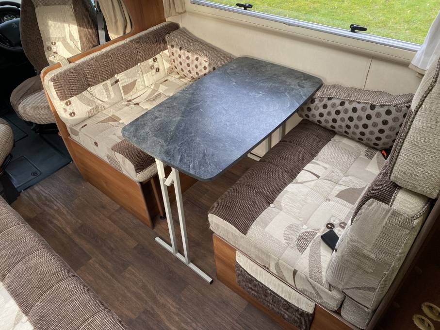 Autosleeper Broadway EK