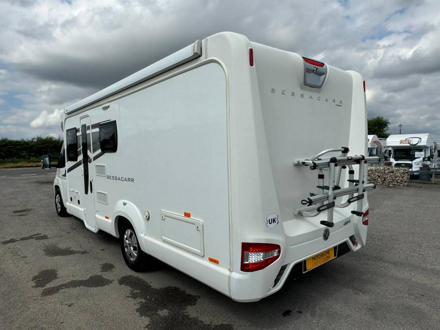 Swift Bessacarr 494 4 berth 4 belts fixed rear transversed island bed