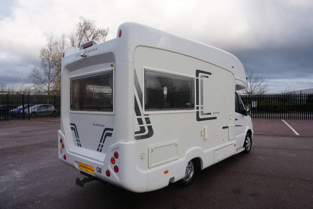 Autosleepers Suffolk Automatic Merc 4 berth U Shaped Lounge motorhome