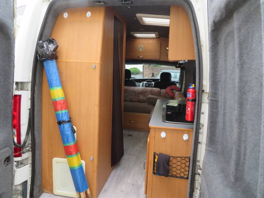 Vauxhall Vivaro Hightop Camper, 2008, 2 Berth, Washroom/Toilet, Solar panel