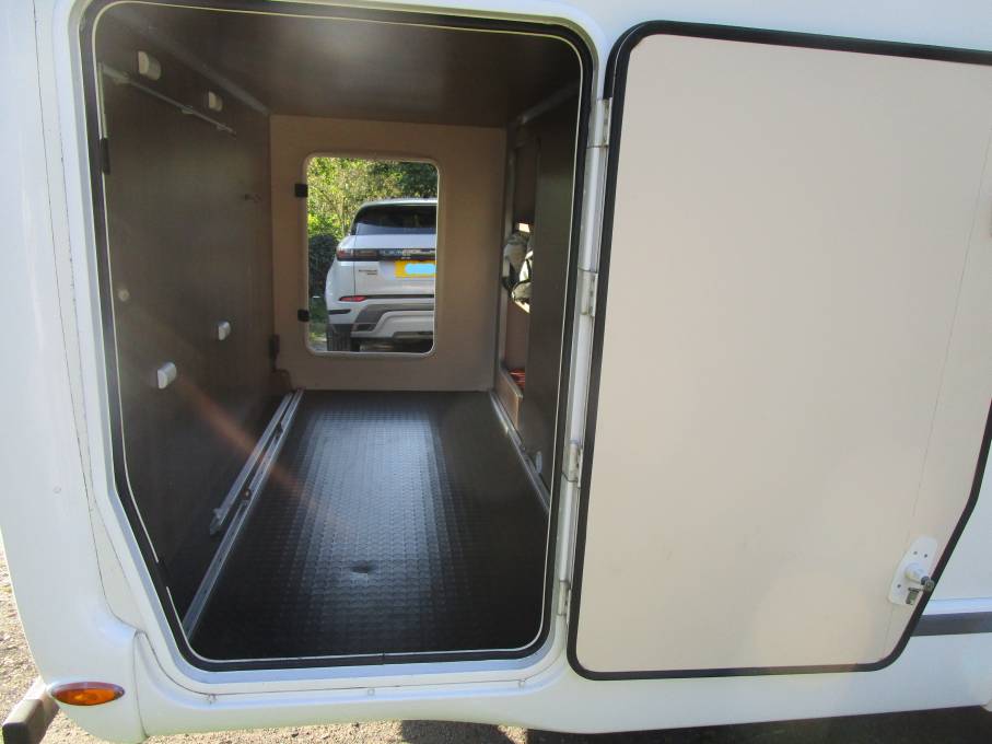 CHAUSSON 99 5 BERTH REAR FIXED BED LARGE GARAGE LOW PROFILE