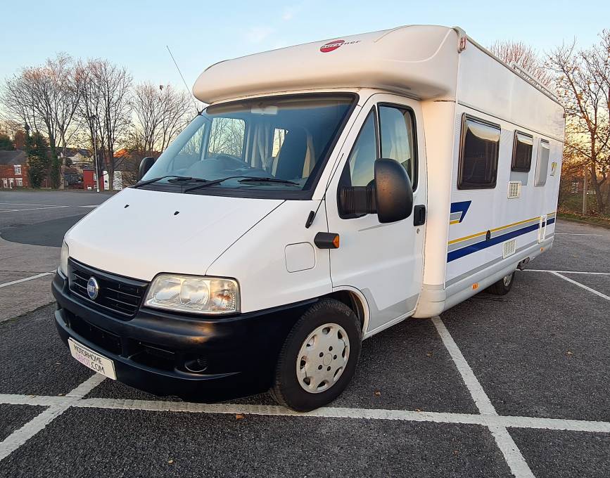 Burstner T605 4 Berth 2003 Fixed Bed FOR SALE burstner-t605-4-berth-2003-fixed-bed-for-sale
