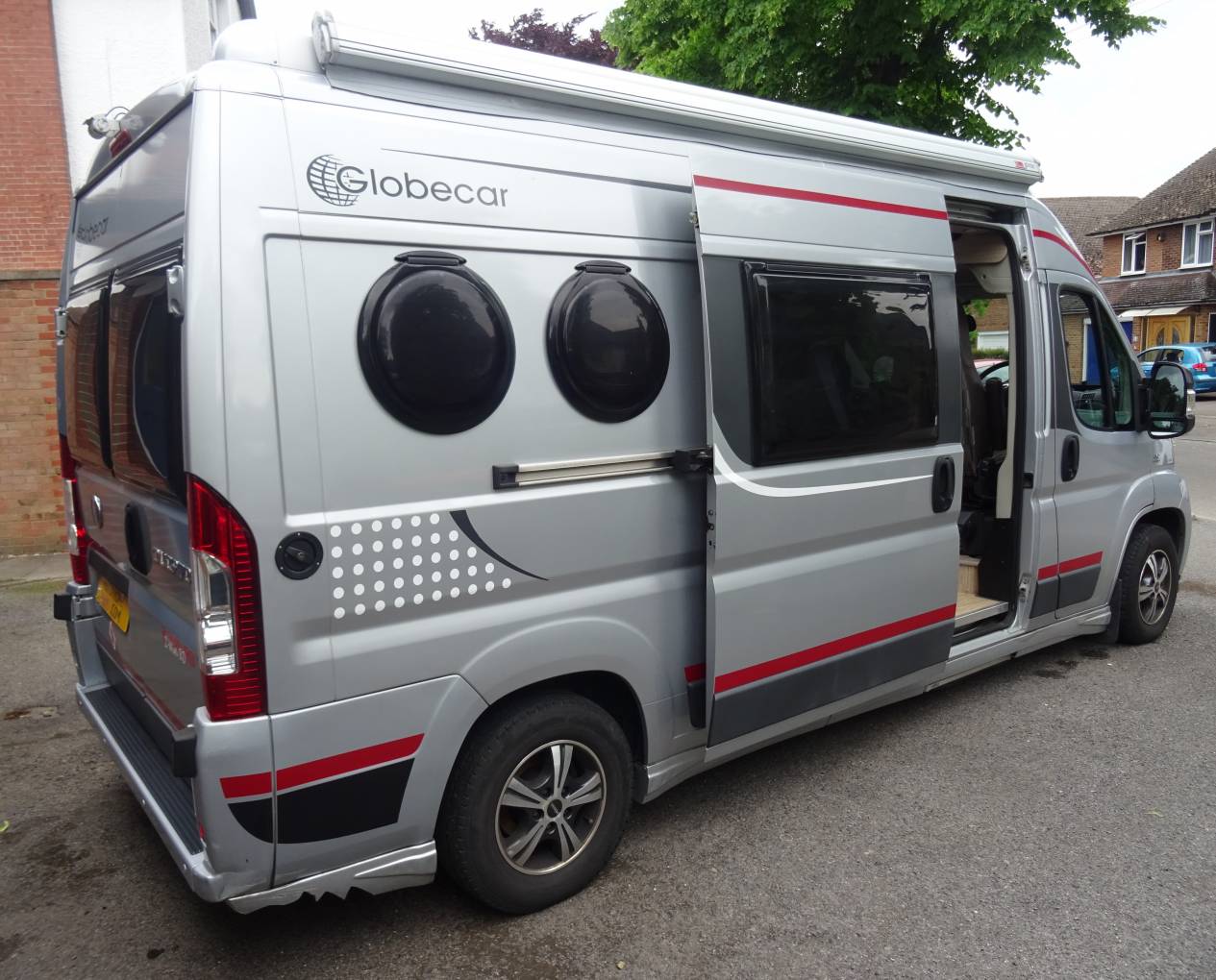 Globecar Globescout 2012 3 Berth Rear Fixed Bed Camper Van For Sale