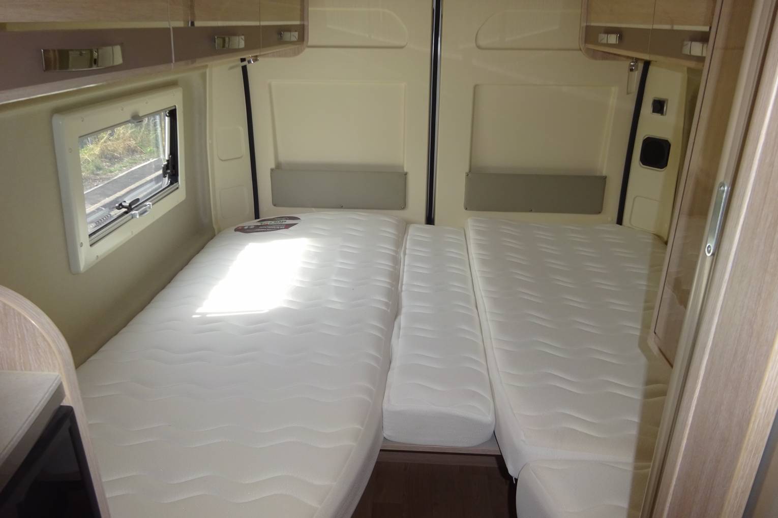 Rapido V68 2020 2/3 Berth Fixed bed Motorhome For Sale