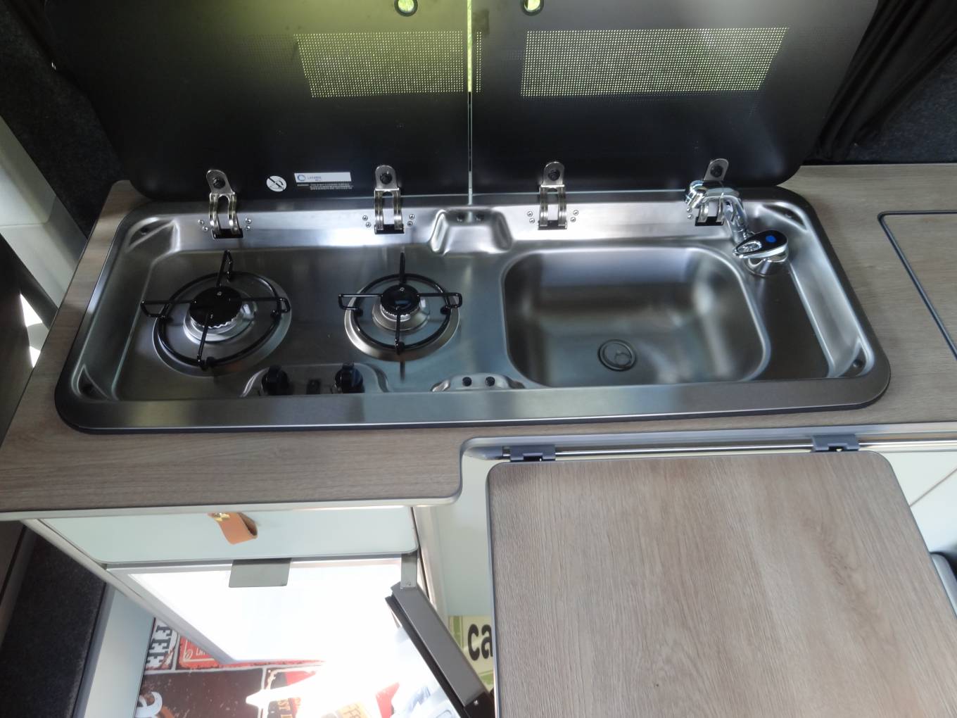 Volkswagen T32 Camper Van Rock and Roll Bed Motorhome Camper Van For Sale