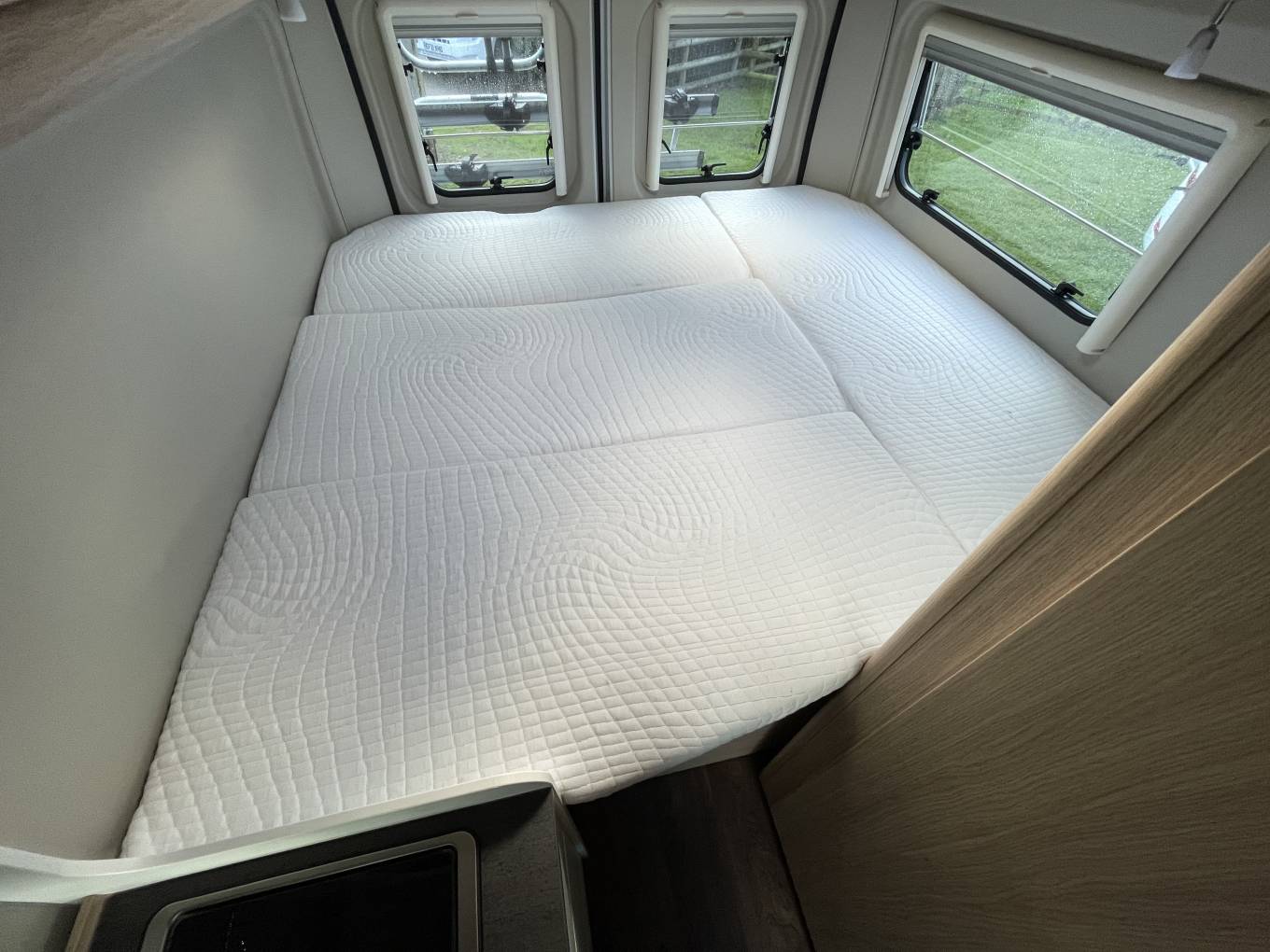 Dethleffs Sunlight Cliff 640 Rear Fixed Bed Camper Van for Sale