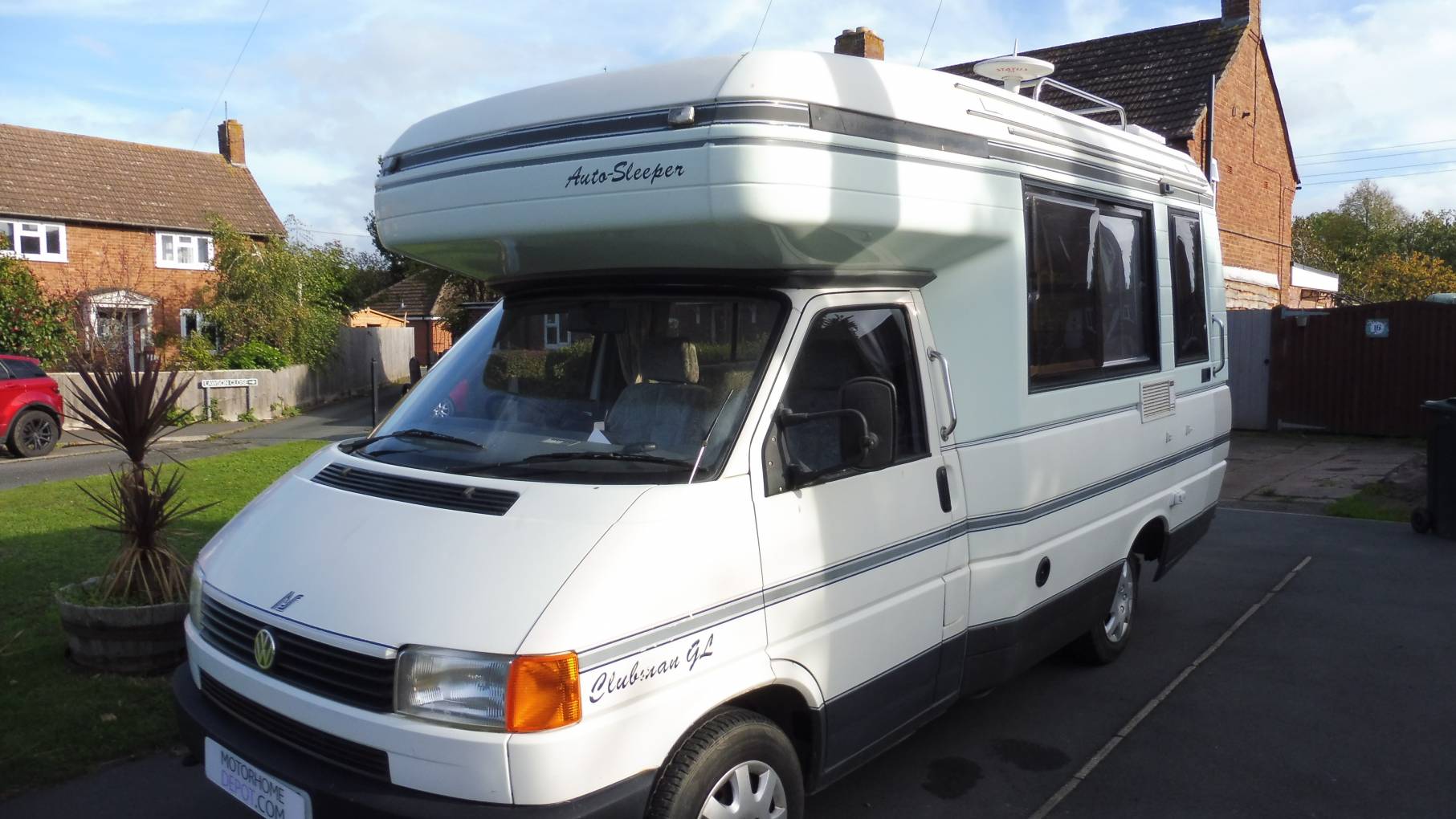 Autosleeper Clubman GL Automatic 2 berth motorhome for sale