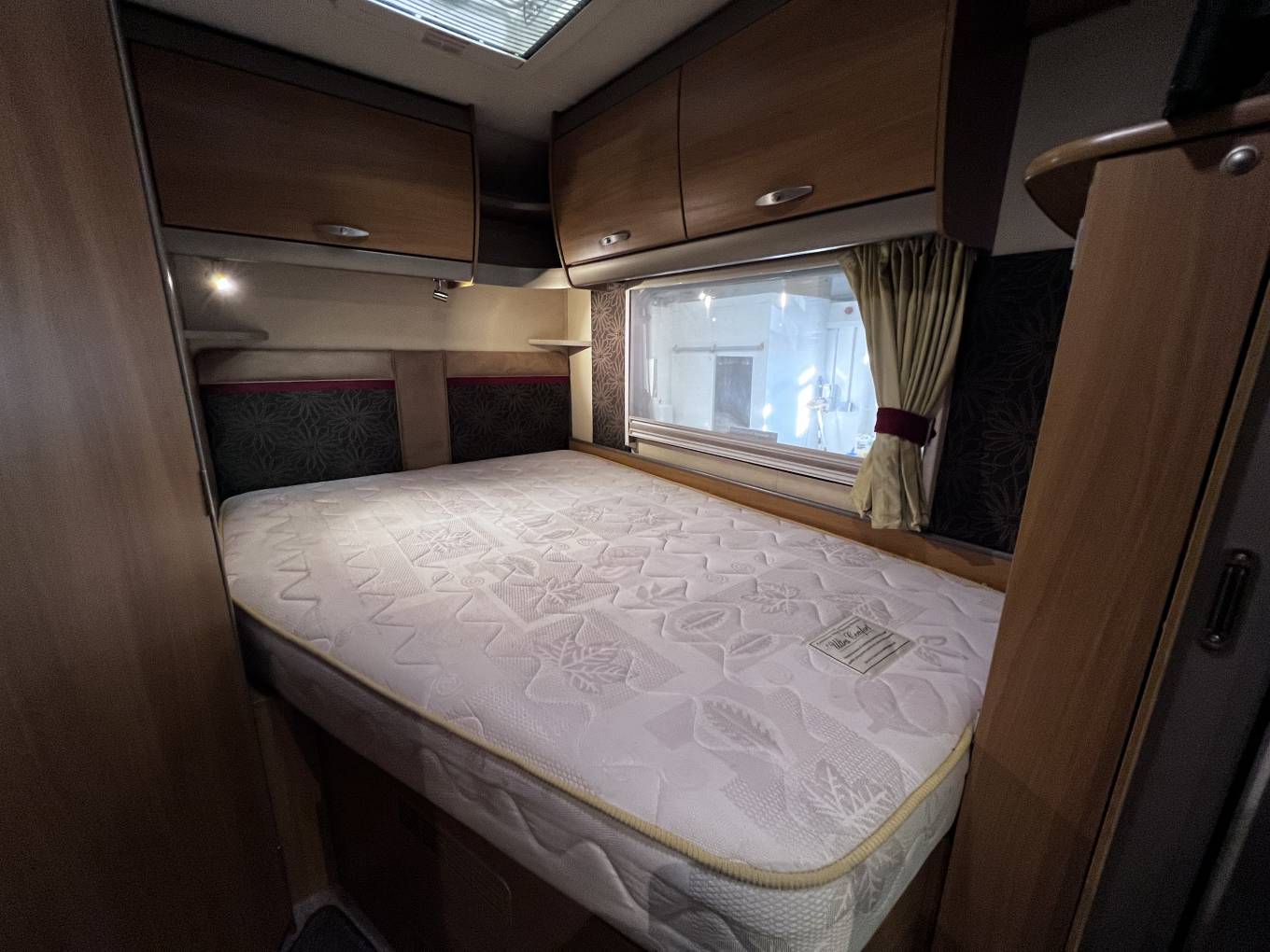 Swift Voyager 680FB 4 berth rear fixed bed motorhome for sale