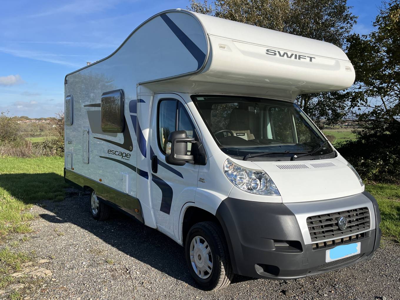 2014 Swift Escape 624 5 berth 4 belt Motorhome for sale