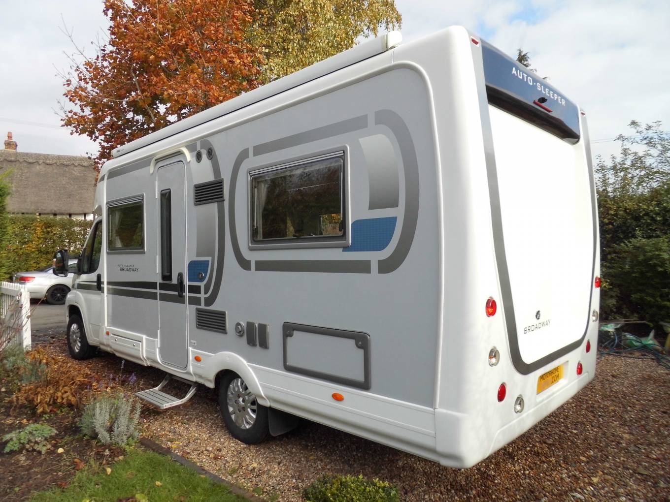 Autosleeper Broadway FB 2014 4 berth fixed rear bed motorhome for sale