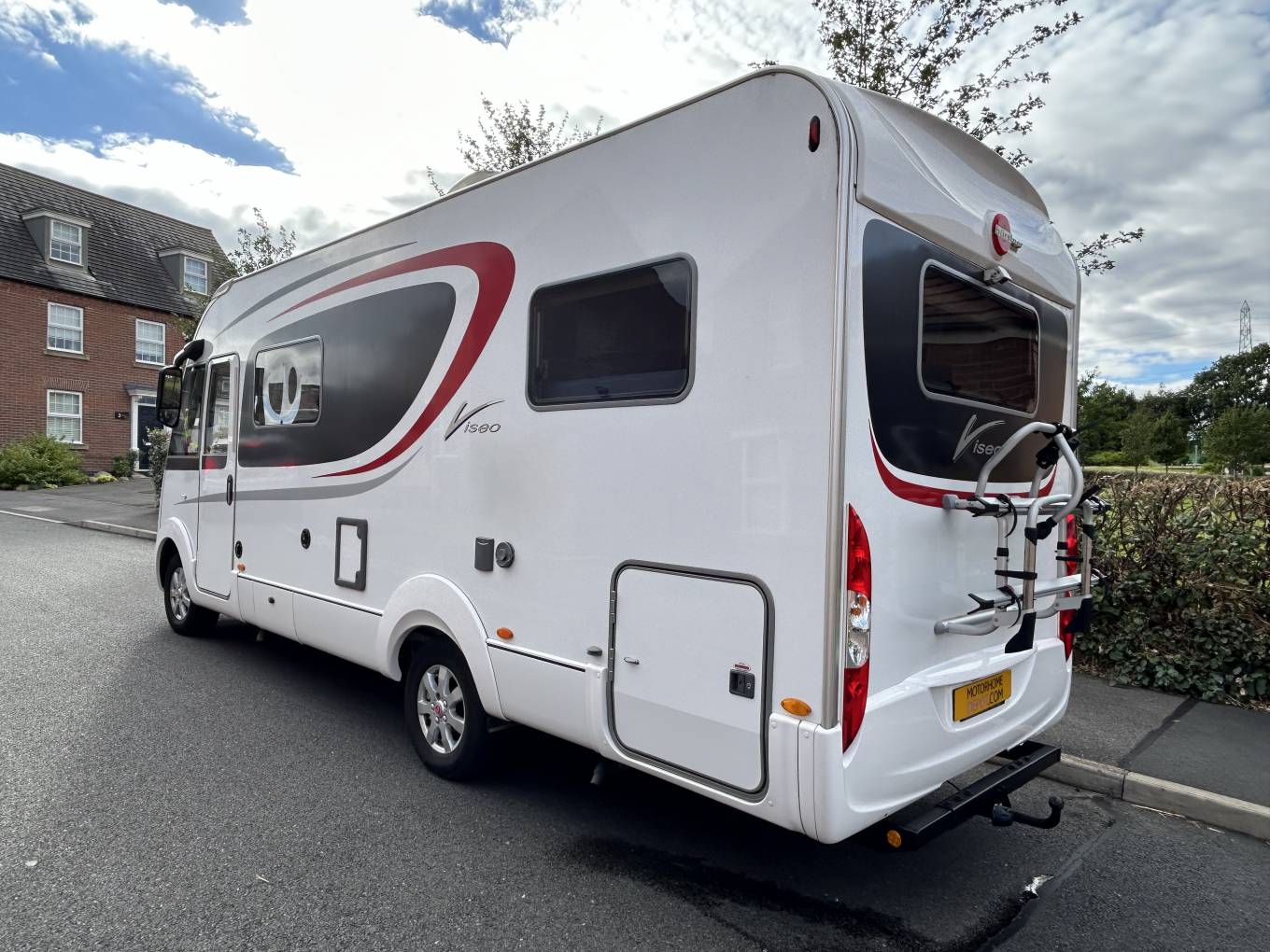Burstner Viseo i700, 4 berth Manual, 4 seat belts, motorhome for sale.