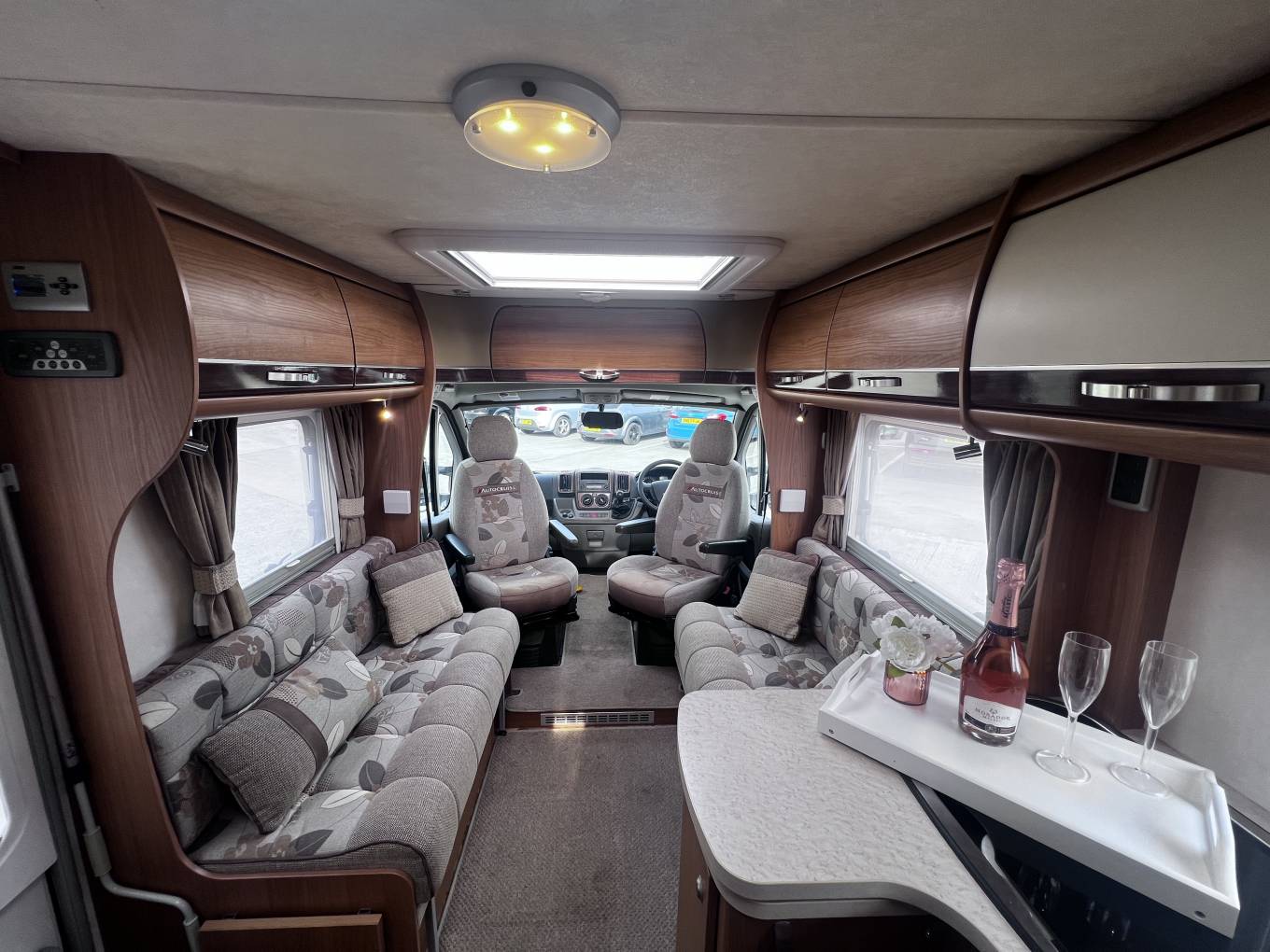 2010 AUTOCRUISE AUGUSTA MOTORHOME FOR SALE