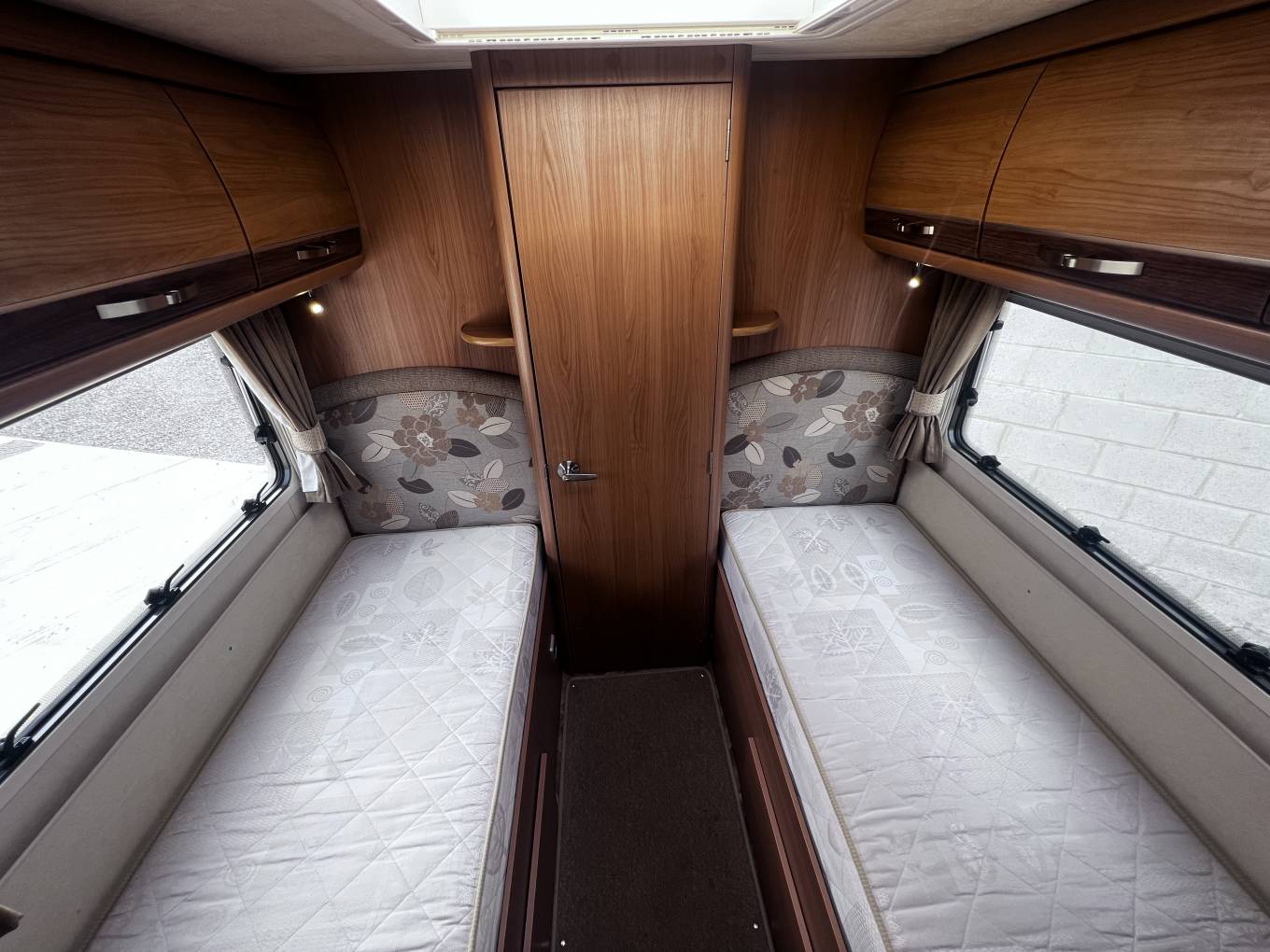2010 AUTOCRUISE AUGUSTA MOTORHOME FOR SALE