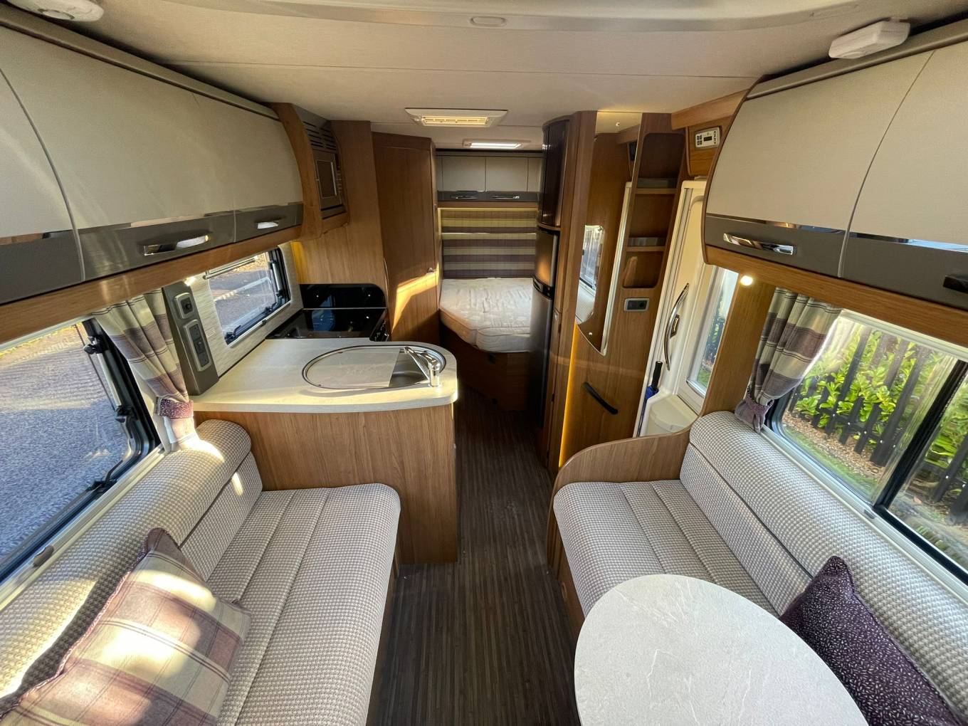 Autotrail Tracker 2 berth FB fixed French bed motorhome