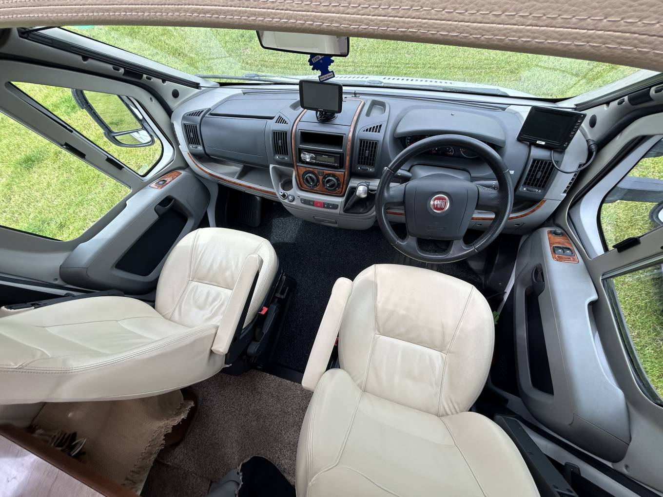 Burstner Salano T735, Island Bed, Automatic, motorhome for sale