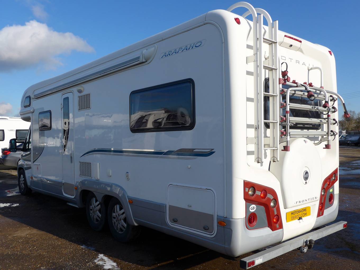 AutoTrail Frontier Arapaho