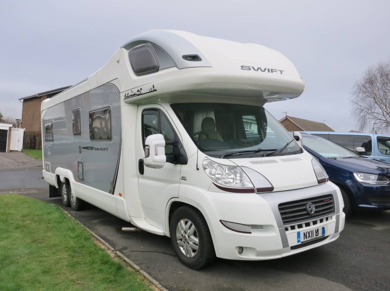 Swift KonTiki 649 Luxury 6 Berth Motorhome For Sale Swift KonTiki 649 Luxury 6 Berth Motorhome For Sale
