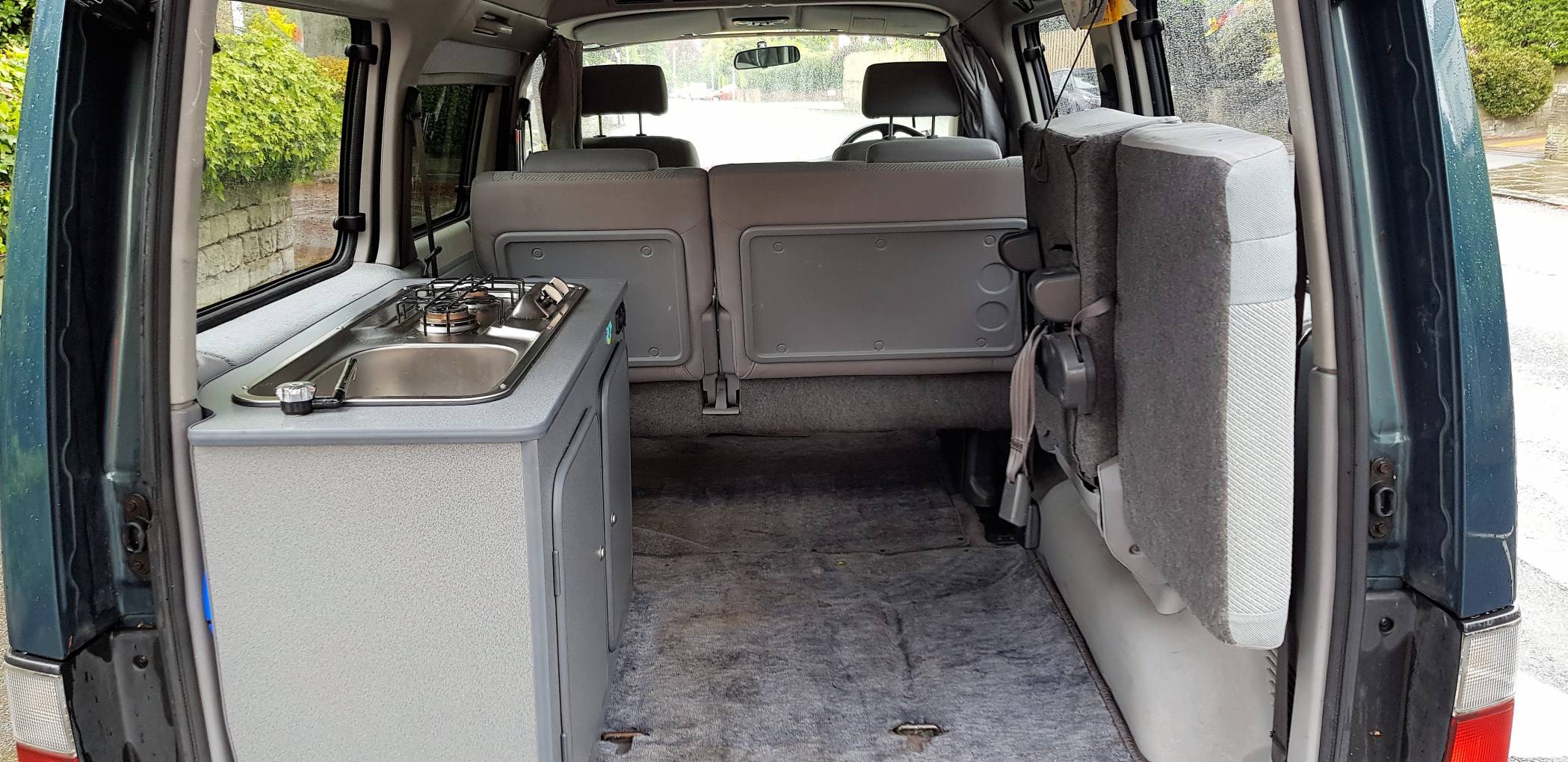 Mazda bongo friendee салон