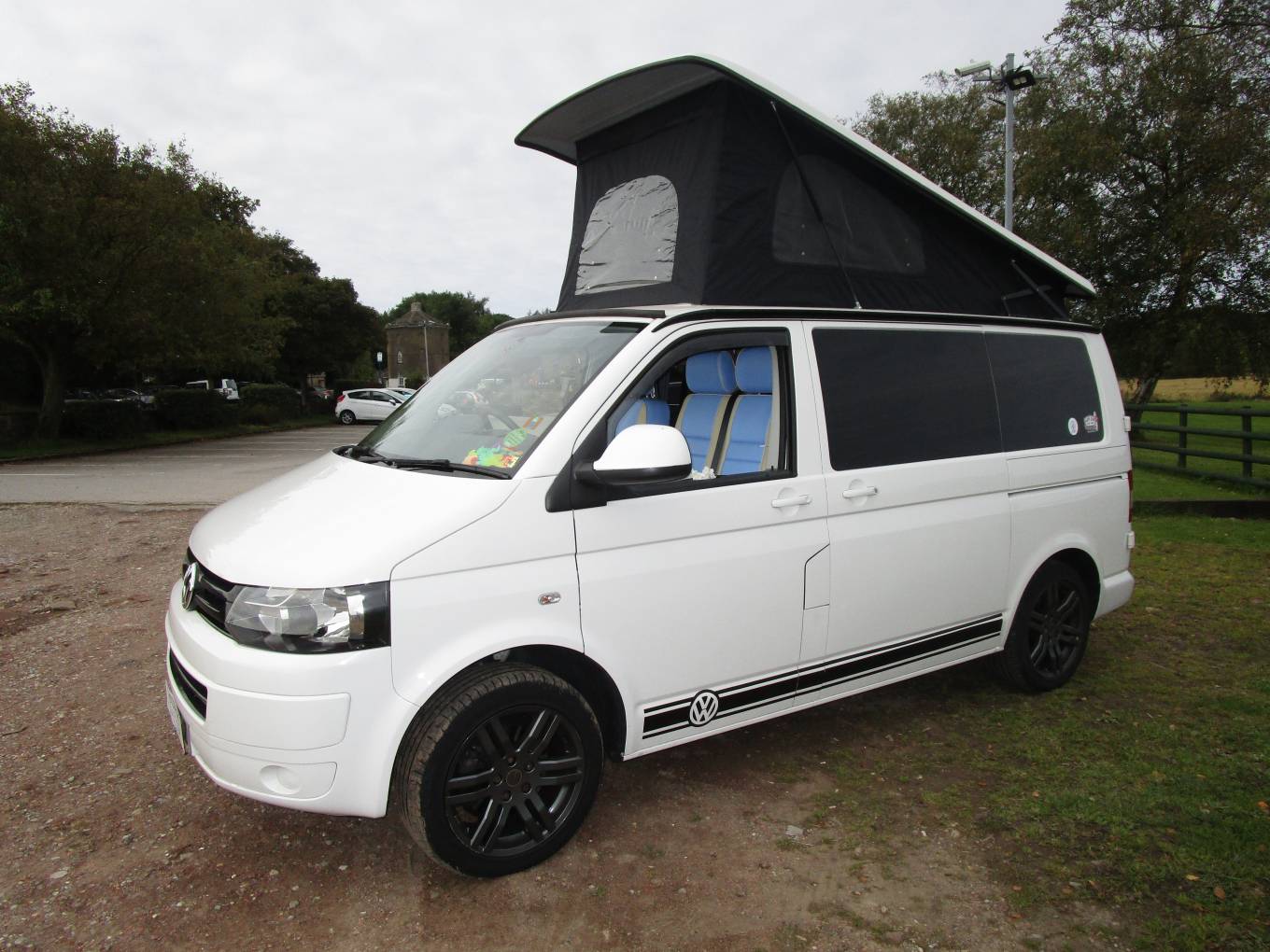 Volkswagen VW T5 Pop Top 4