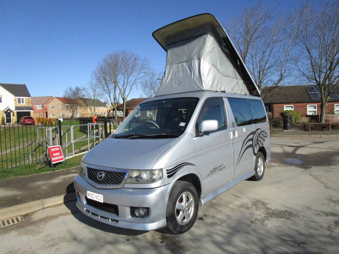 Mazda bongo 3