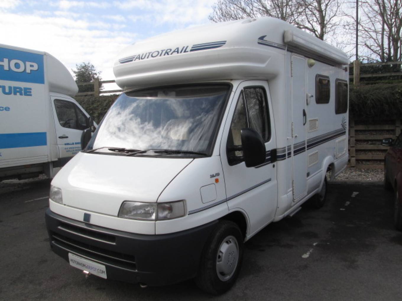 Autotrail Tracker RL