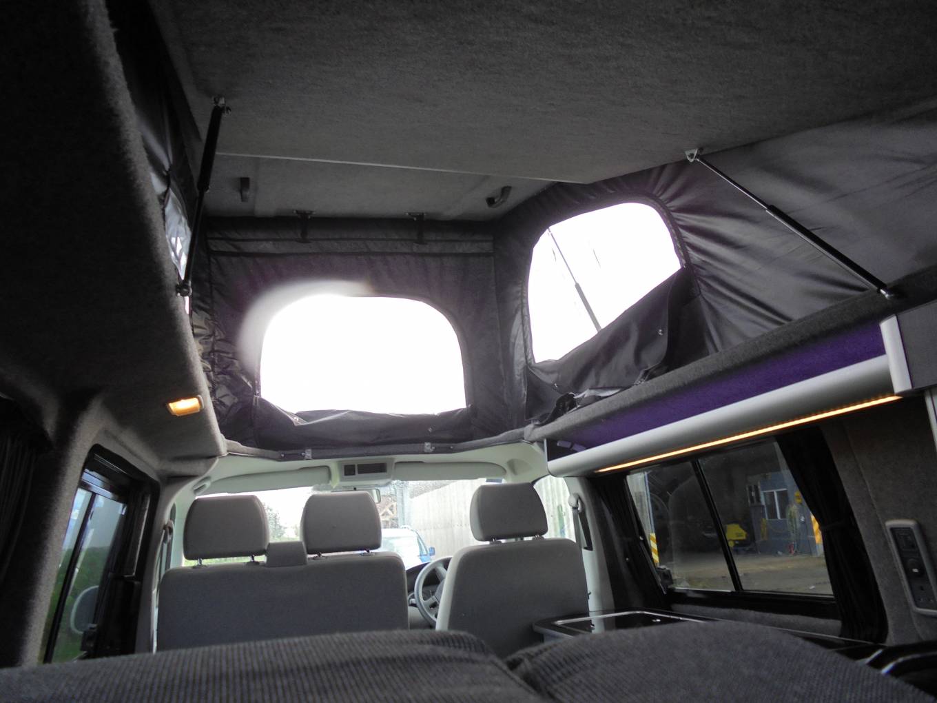 Volkswagen T5 Pop Top Camper