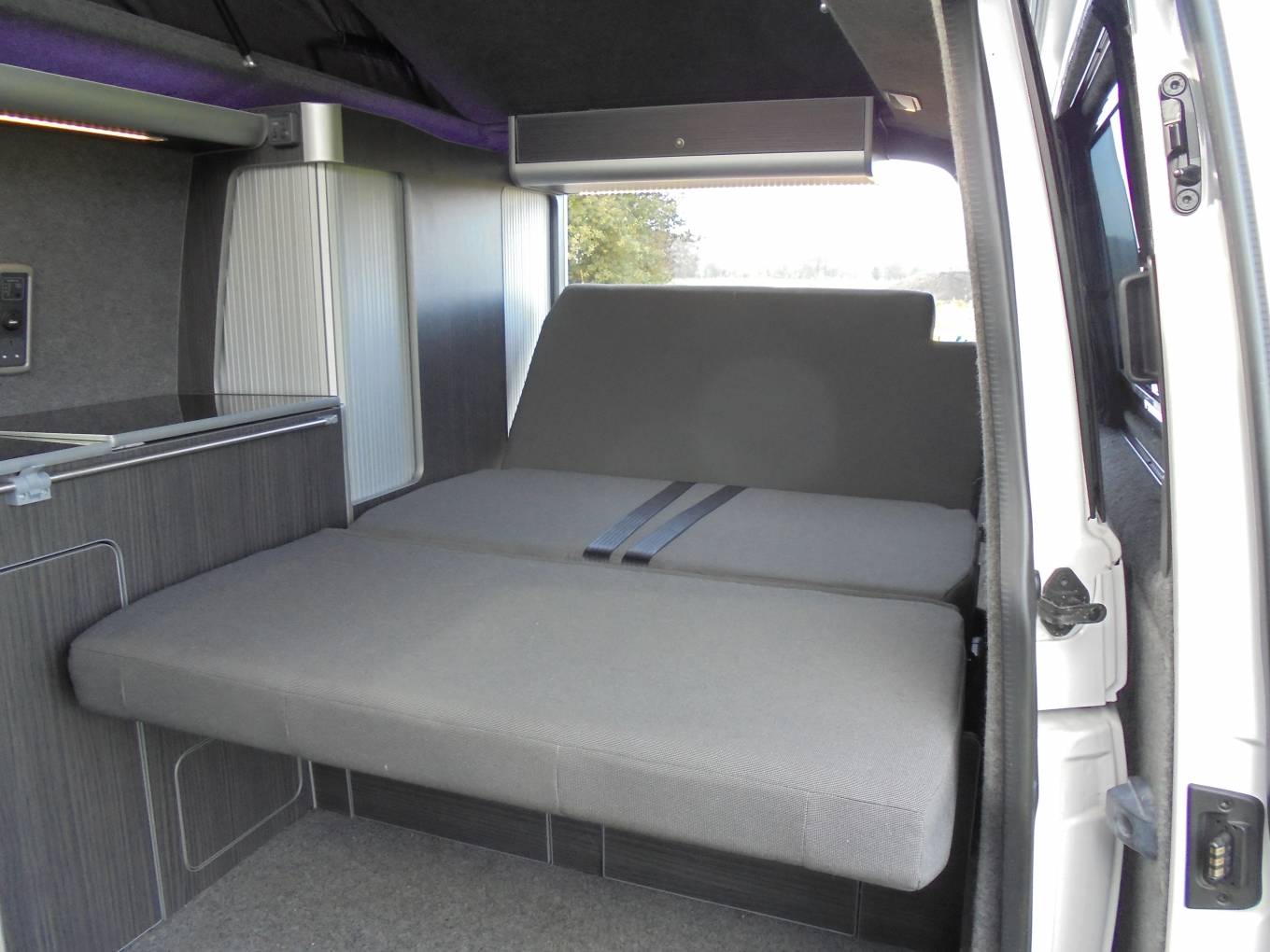 Volkswagen T5 Pop Top Camper