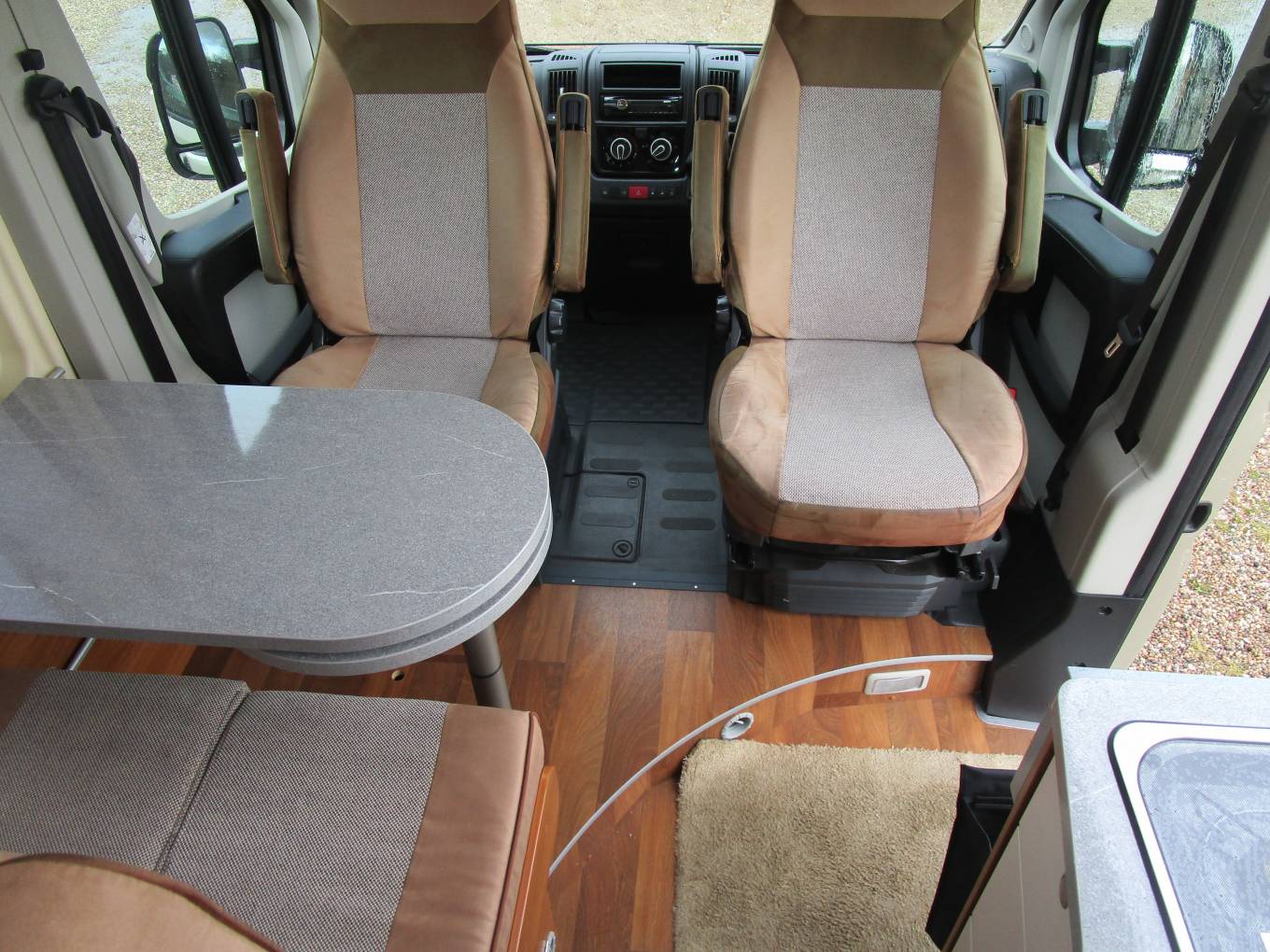 Globecar Roadscout R 3 Berth Transverse Bed Camper Motorhome 2013 for sale