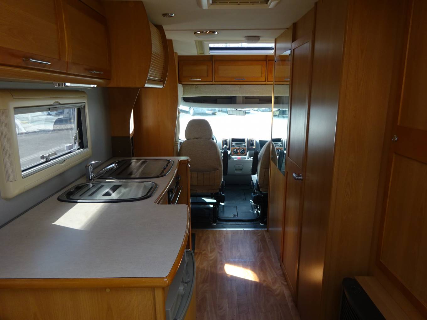 Compass Calypso 220