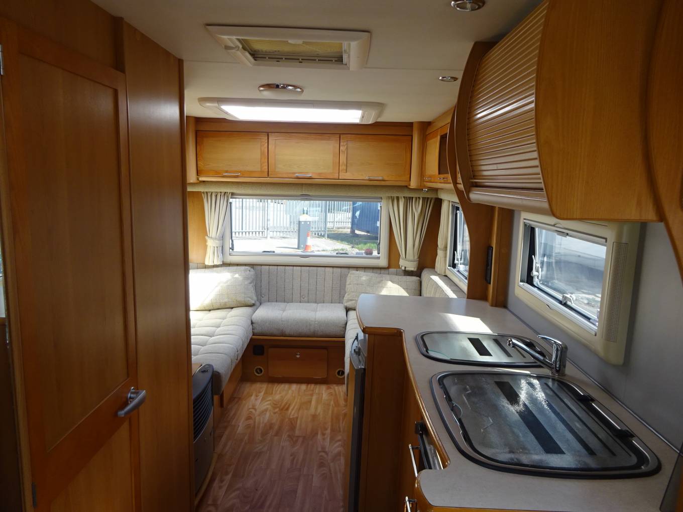 Compass Calypso 220