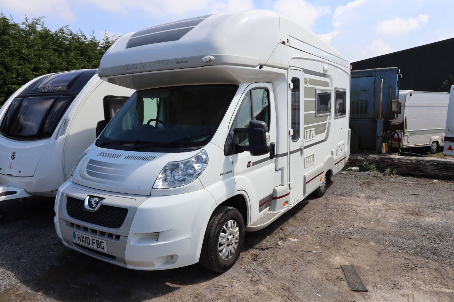 AutoSleepers Broadway EL Rear Lounge 4 Berth Motorhome For Sale