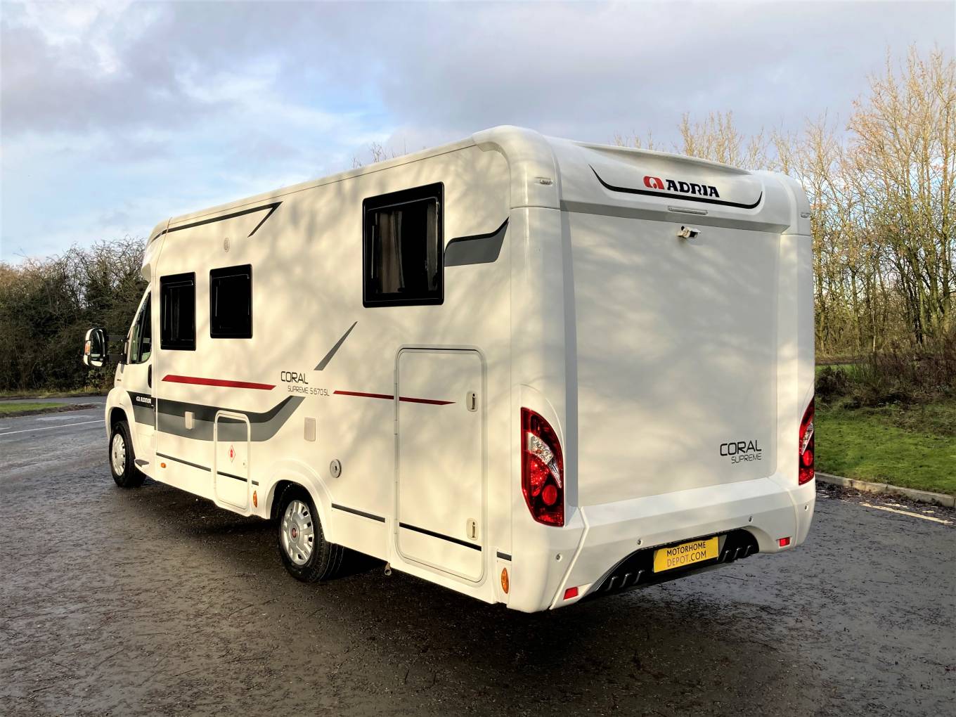 Adria Coral Supreme 670 SL