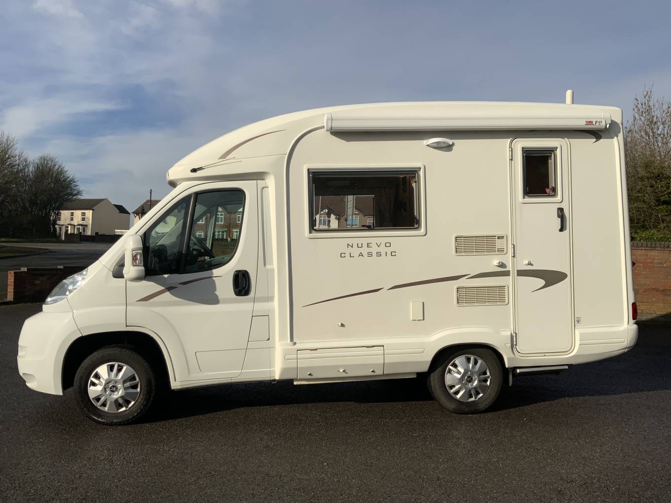 AutoSleepers Nuevo Classic Compact 2 Berth Luxury Motorhome For Sale