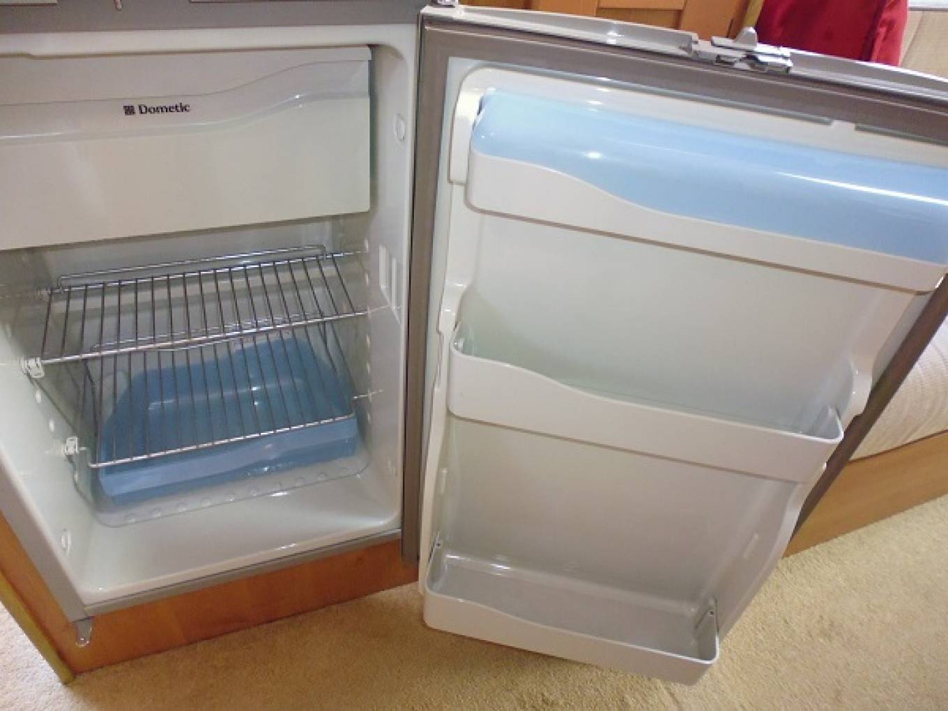 Autotrail Tracker EKS