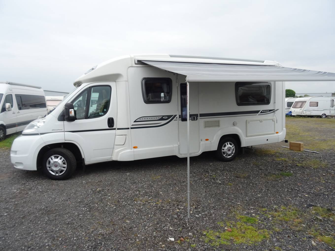 Bessacarr E560, 4 berth 2 seats, rear fixed bed motorhome for sale