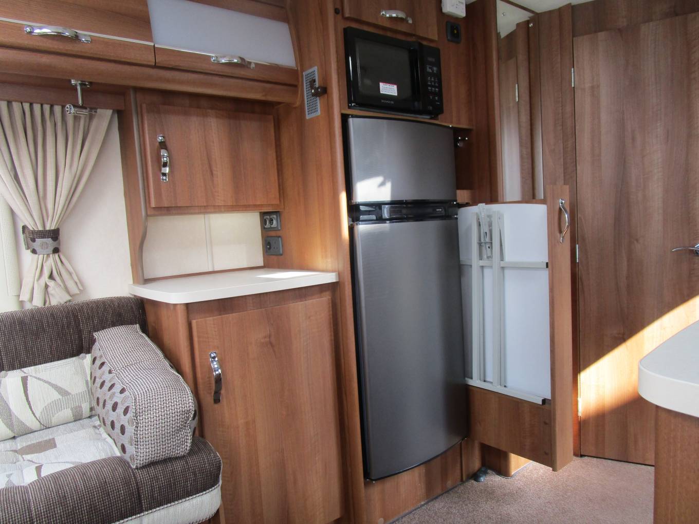 AUTO SLEEPERS AUTOMATIC 2 BERTH END WASHROOM MOTORHOME FOR SALE