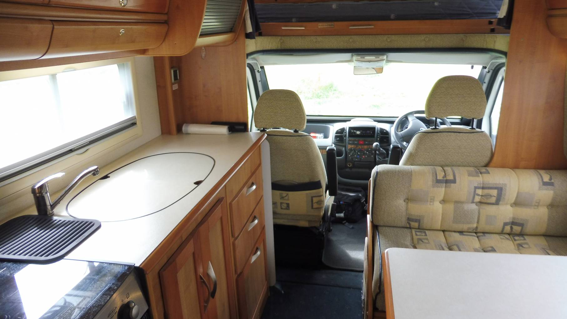 Autotrail Arapaho SE 6 berth rear lounge motorhome for sale