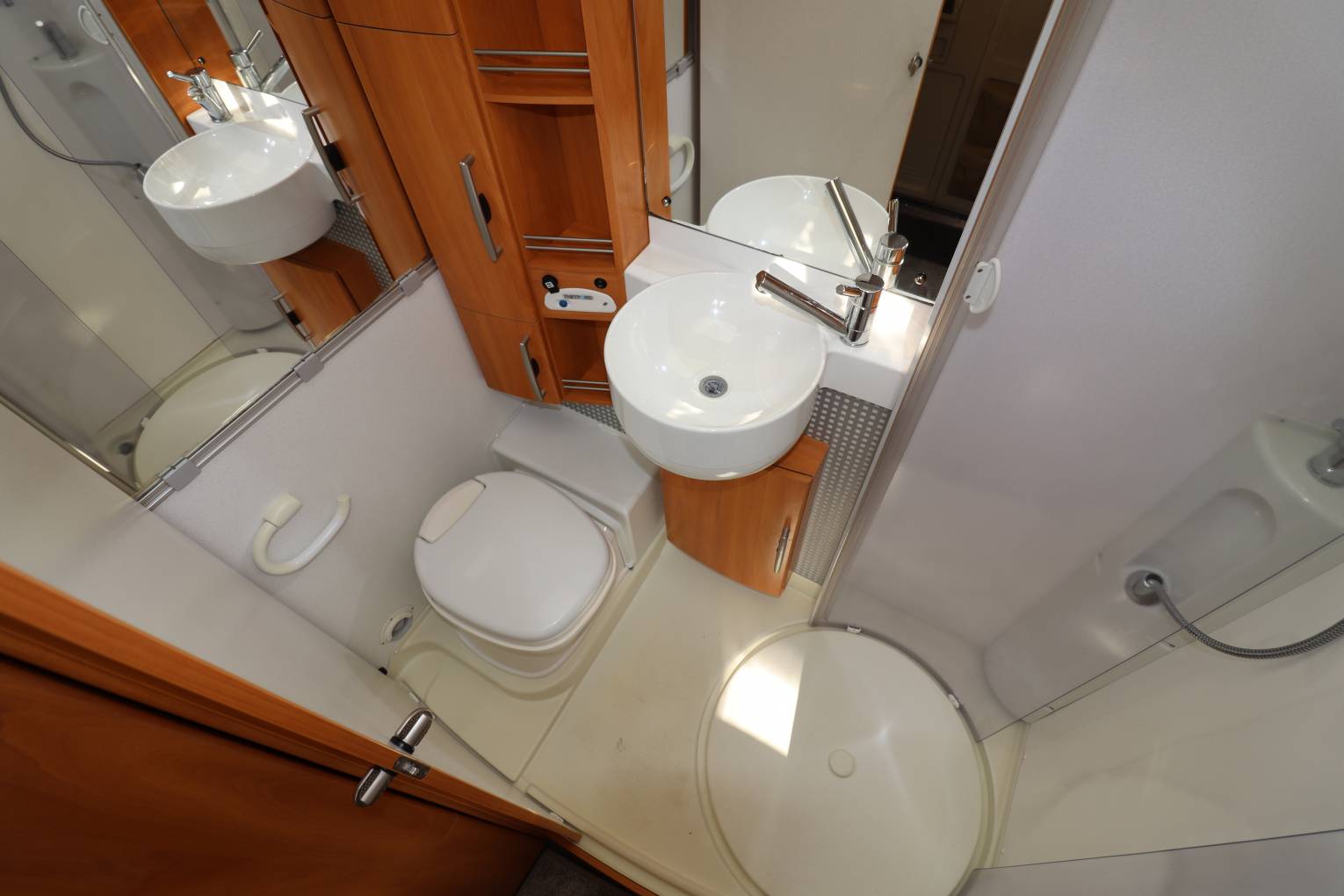 Hymer B544 SL Double Floor Cab Air Conditioning A Class Motorhome For Sale